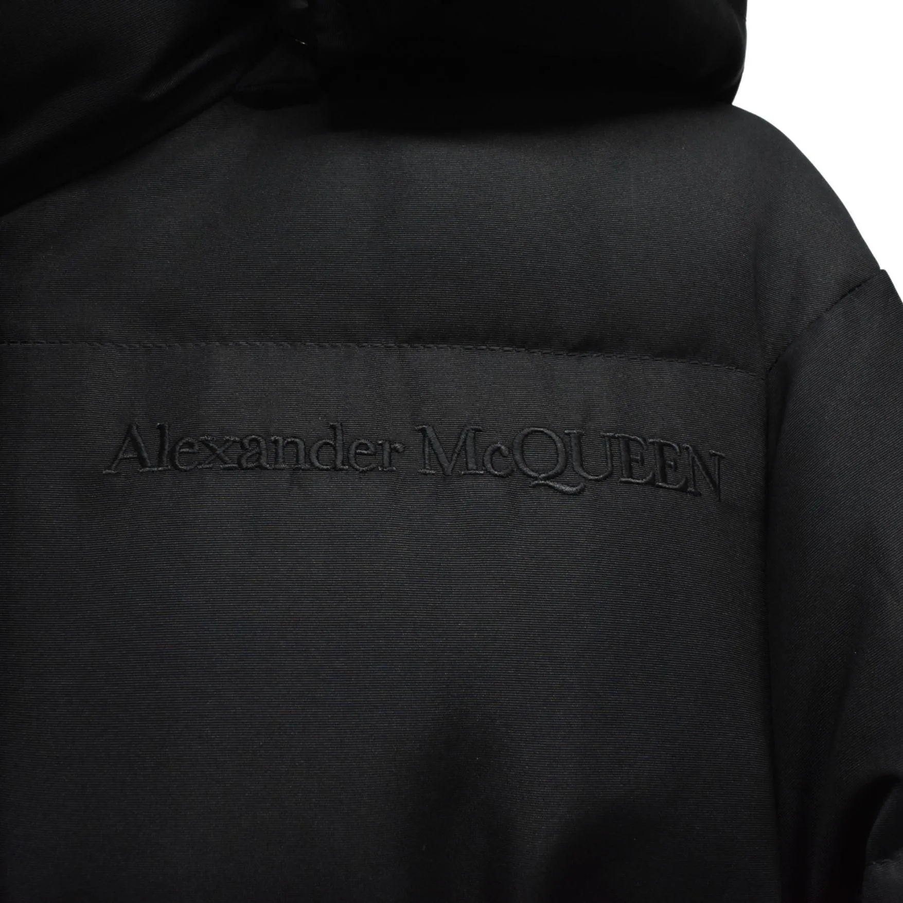 Alexander McQueen Puffer Coat - Women's 40