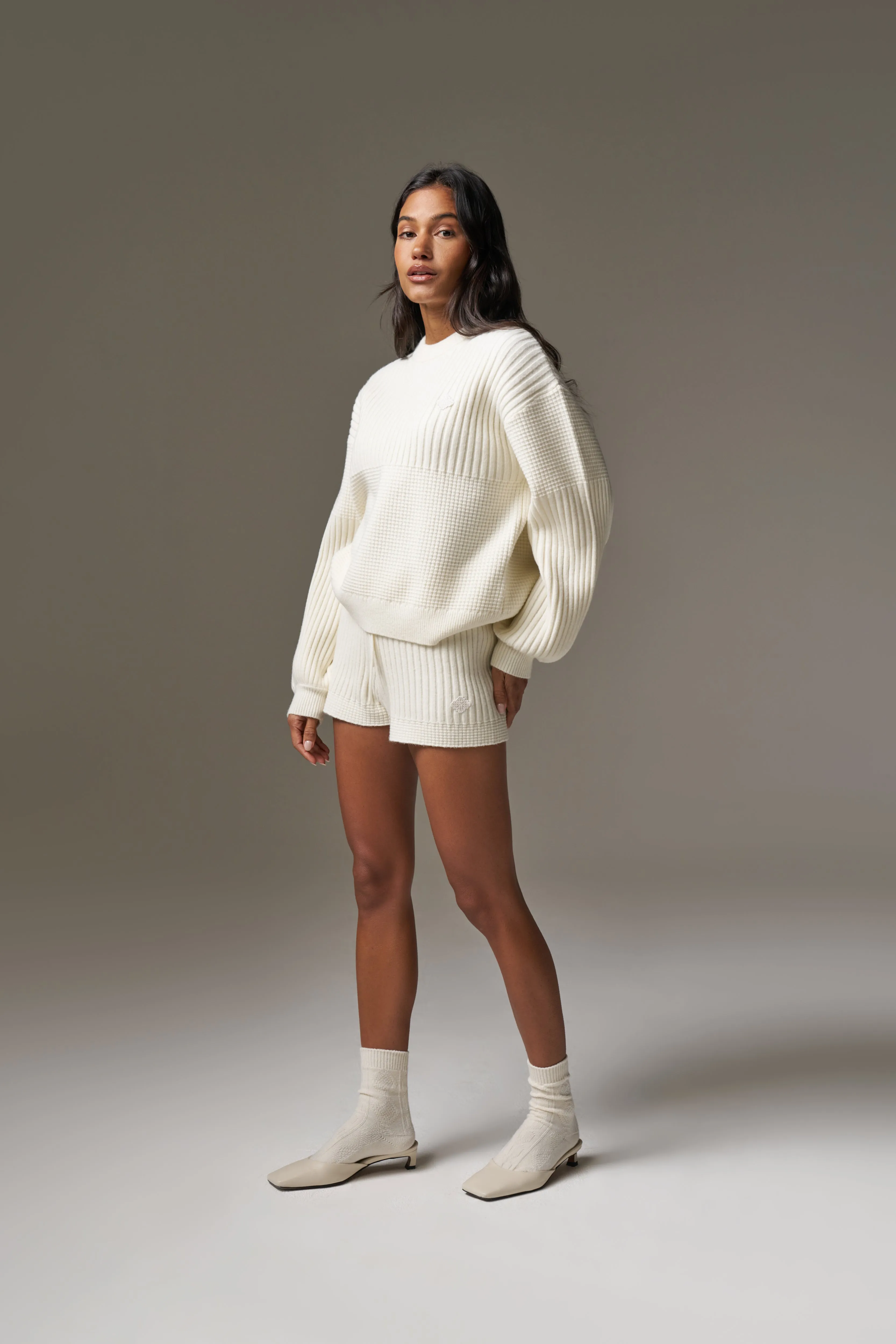 CONTRAST KNIT MINI SHORTS - ECRU