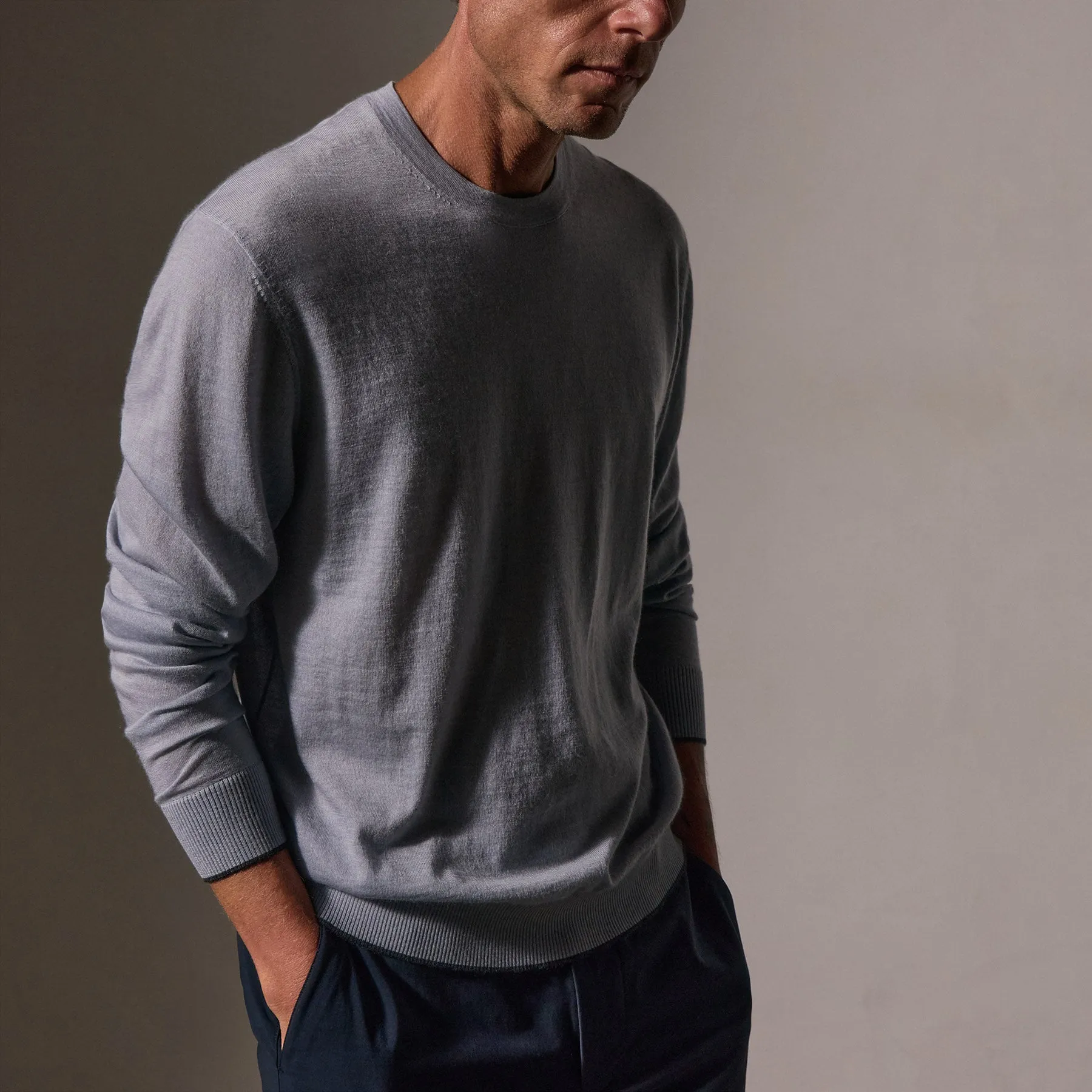 Ultrafine Cashmere Tipped Crew - Grey Sky/Coal